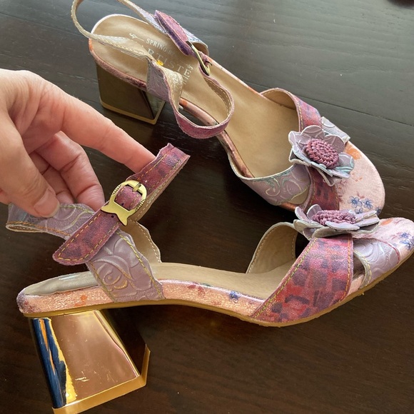 Spring Step L’Artiste Collection Lilac Floral Heel Sandal Sz 42 10-10.5 - Picture 4 of 10